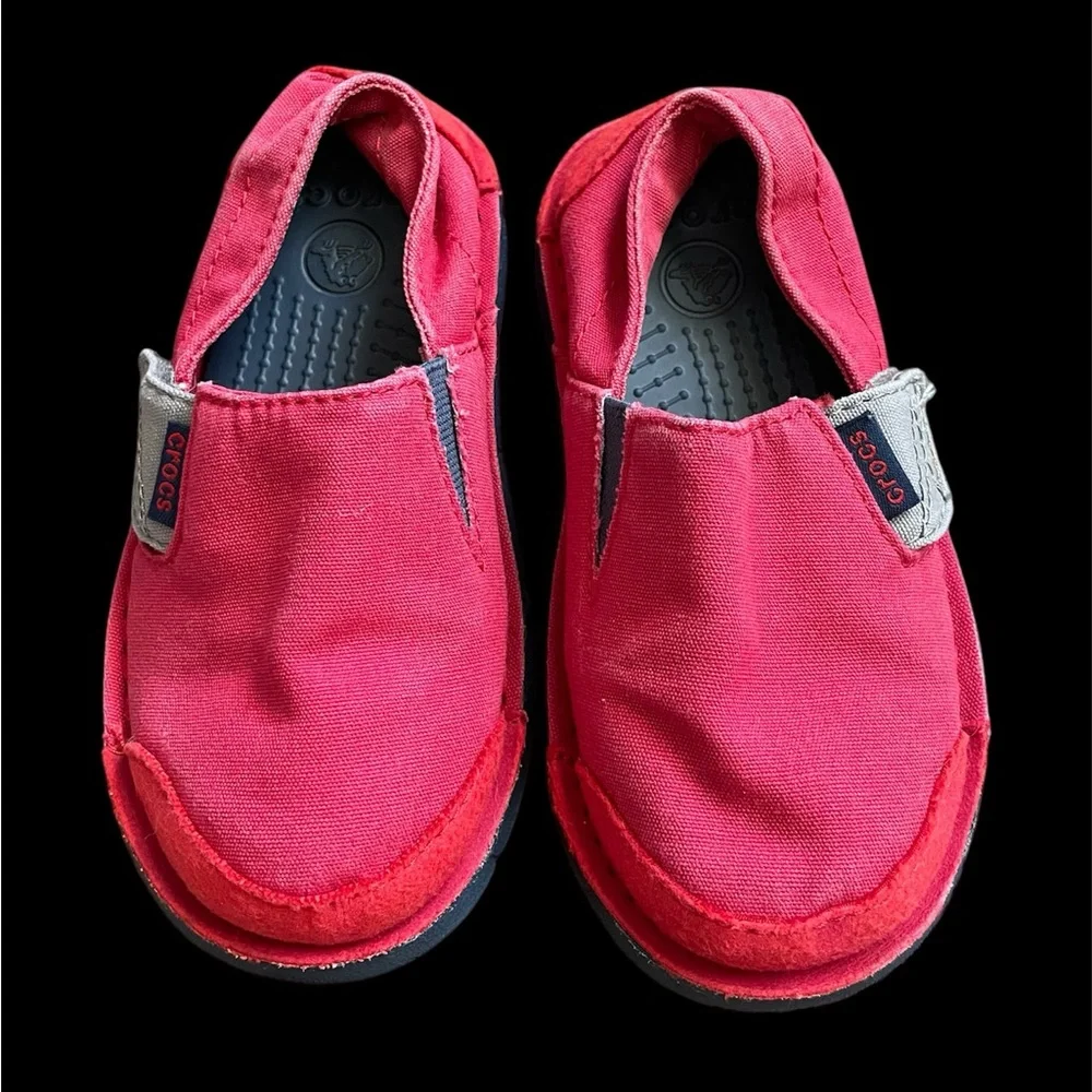 Crocs Toddler Red Black Slip-On Loafer Shoes Size 9 New
